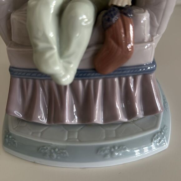 Lladro 6667 Visions of Sugarplums Tthe Night Before Christmas Collection EUC - Picture 16 of 16